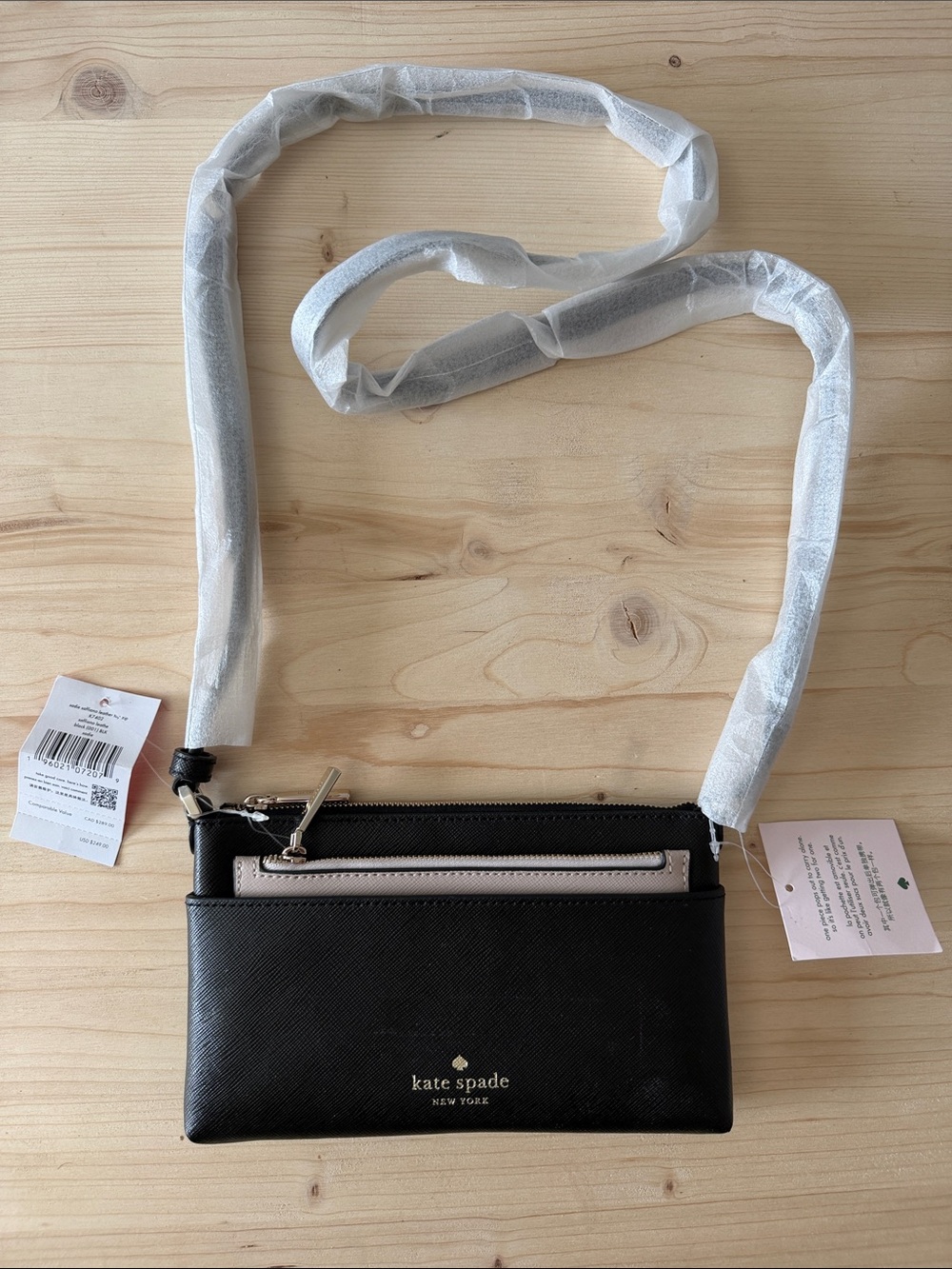 kate spade Black Crossbody Wallet with Pale Pink Front Pocket - Picture 1 of 6